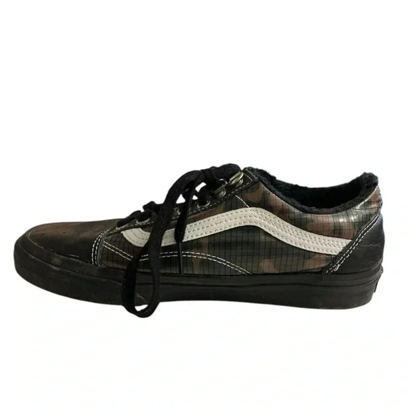 Vans Old Skool Black Camo Shoes, Men’s Size 7; Women's Size 8.5 - Picture 2 of 7